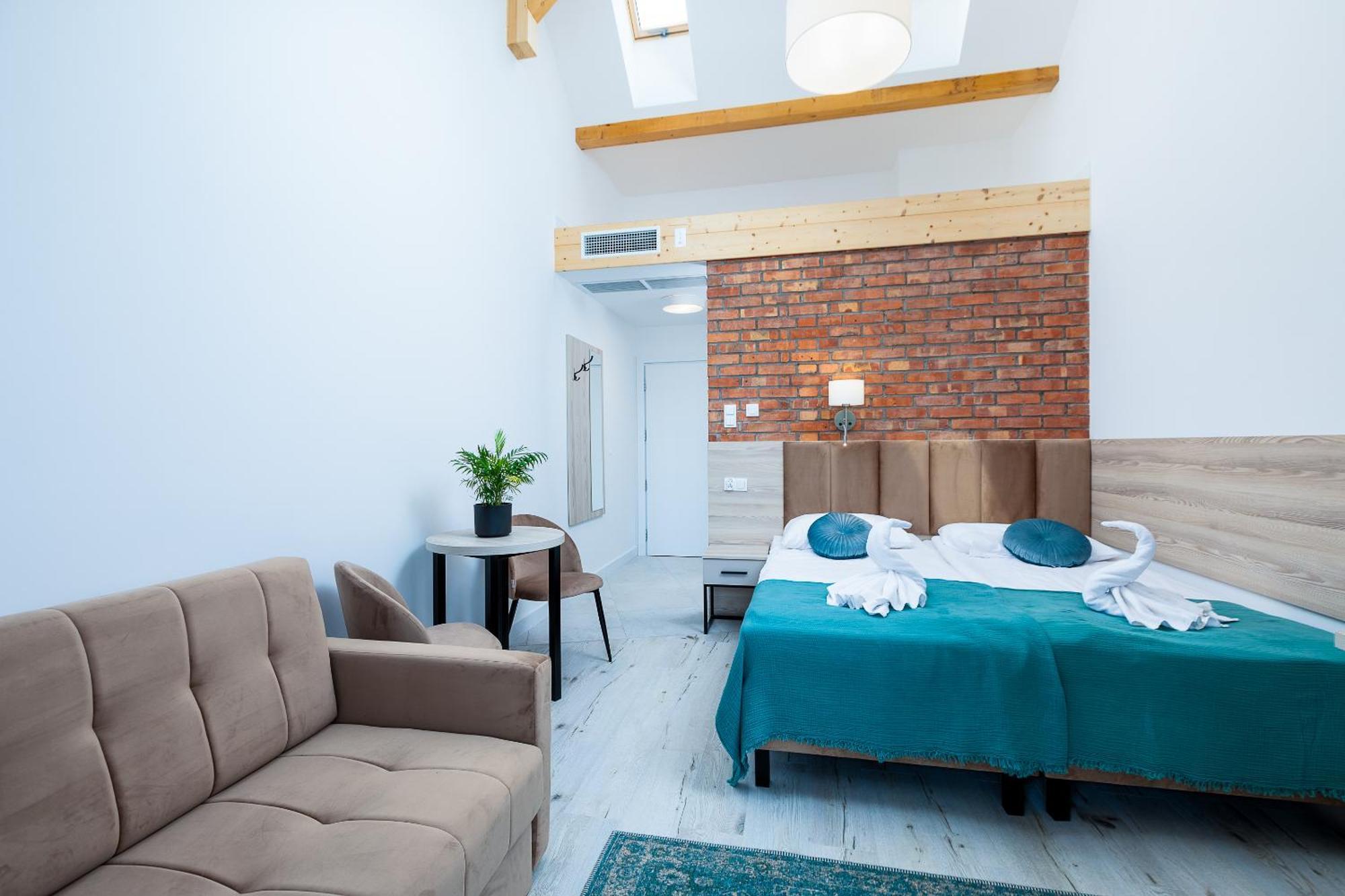 Apartamenty Przy Plazy Z Basenem Z Podgrzewana Woda I Mini Spa - Osrodek Kolonijno-Wczasowy Mewa Niechorze Exteriör bild
