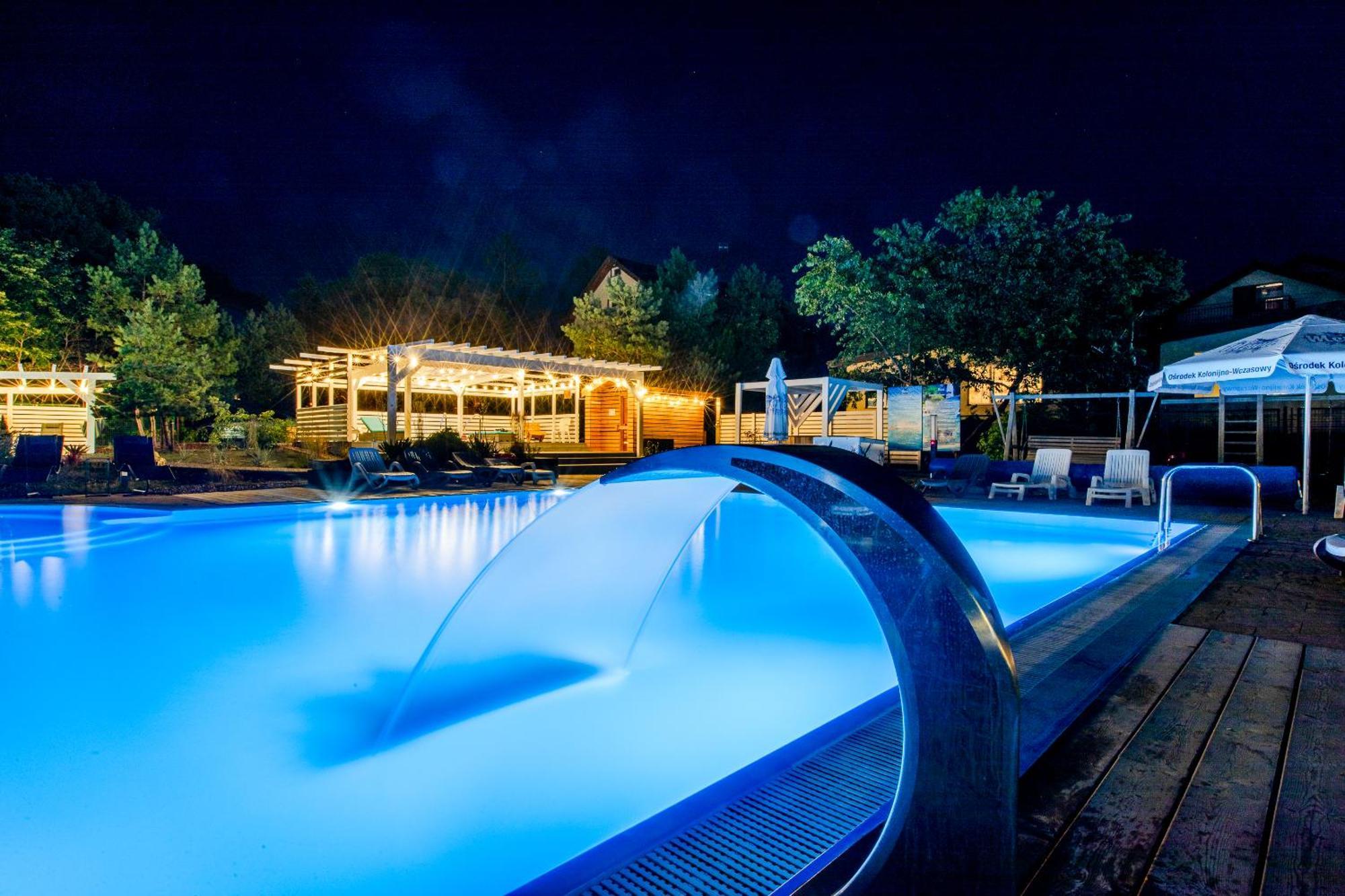Apartamenty Przy Plazy Z Basenem Z Podgrzewana Woda I Mini Spa - Osrodek Kolonijno-Wczasowy Mewa Niechorze Exteriör bild
